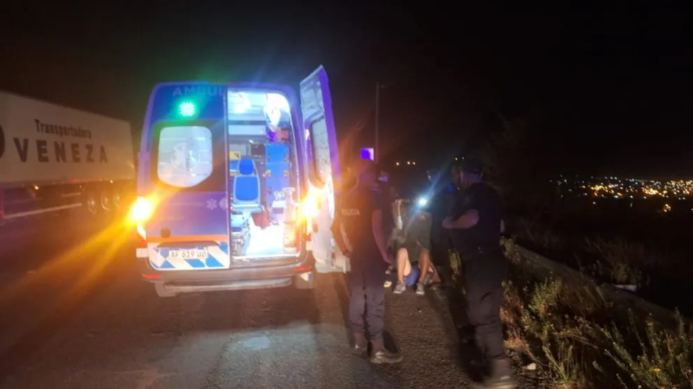 Un hombre fue atropellado en el camino Roque González