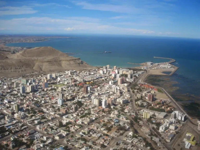 Pronóstico: Vientos de hasta 87 km/h en Comodoro este lunes y descenso de la temperatura para los días siguientes