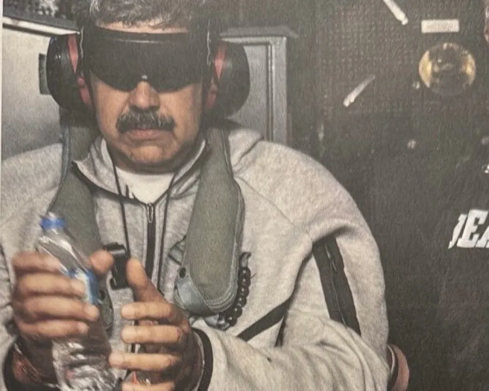 Trump difundió la primera foto de Maduro detenido