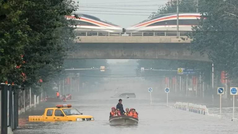 La mayor urbe del mundo en peligro por el hundimiento del suelo y la crisis climática