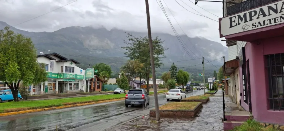 Comarca Andina: las primeras lluvias traen esperanza a la región afectada por el fuego