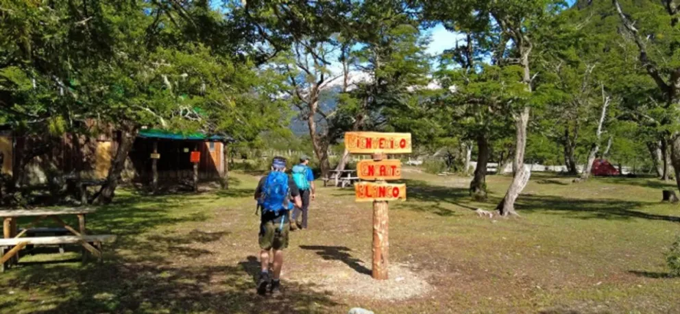 Rescataron a una turista de 75 años lesionada en un sendero de El Bolsón