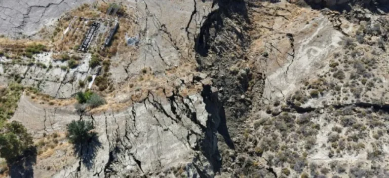 Emergencia geológica en Comodoro: es urgente la evacuación del barrio Médanos