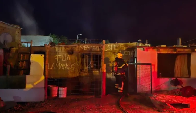 Conexión clandestina incendió una vivienda y la dueña terminó en el hospital