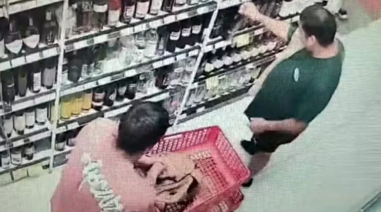 Detuvieron a dos argentinos en Copacabana por robo de whisky y productos de lujo