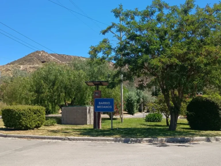 Rápida autoevacuación y alto acatamiento en el barrio Los Médanos tras la alerta preventiva