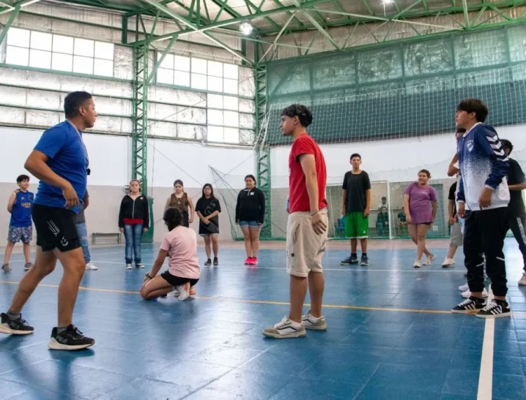 Más de 70 jóvenes participan de las actividades municipales de verano