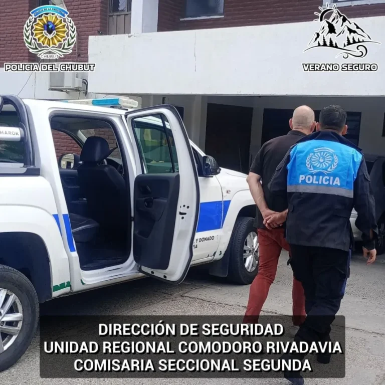 Un hombre fue detenido tras intentar robar una waflera en un local céntrico