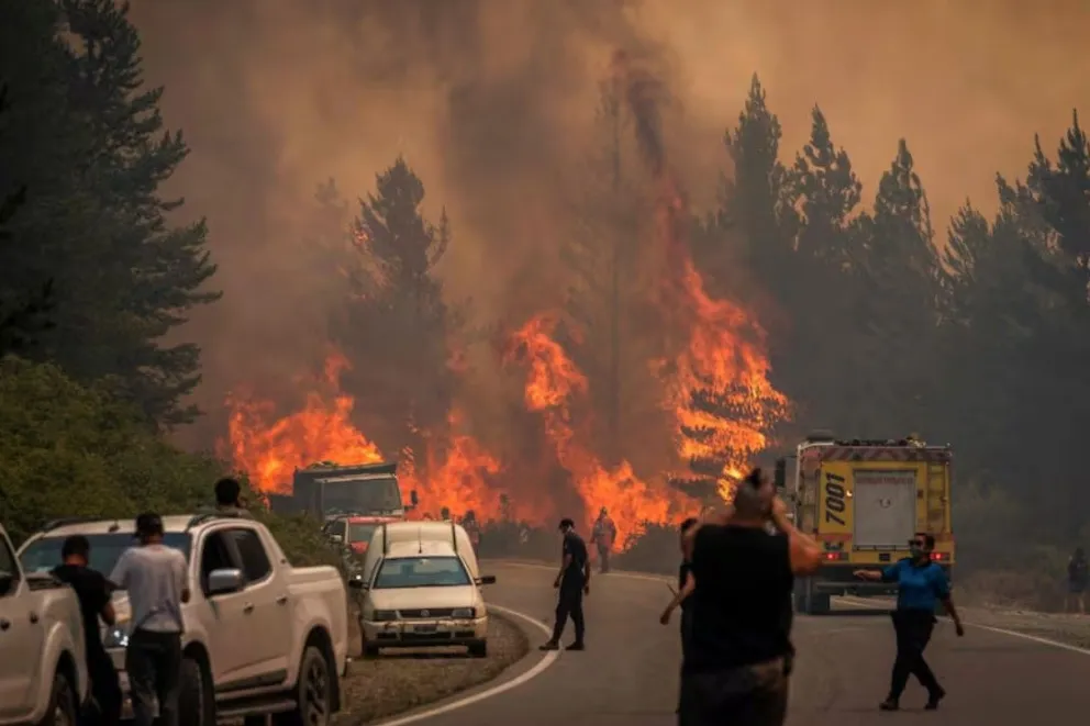 Crónica de un verano de fuego, cenizas y disputas