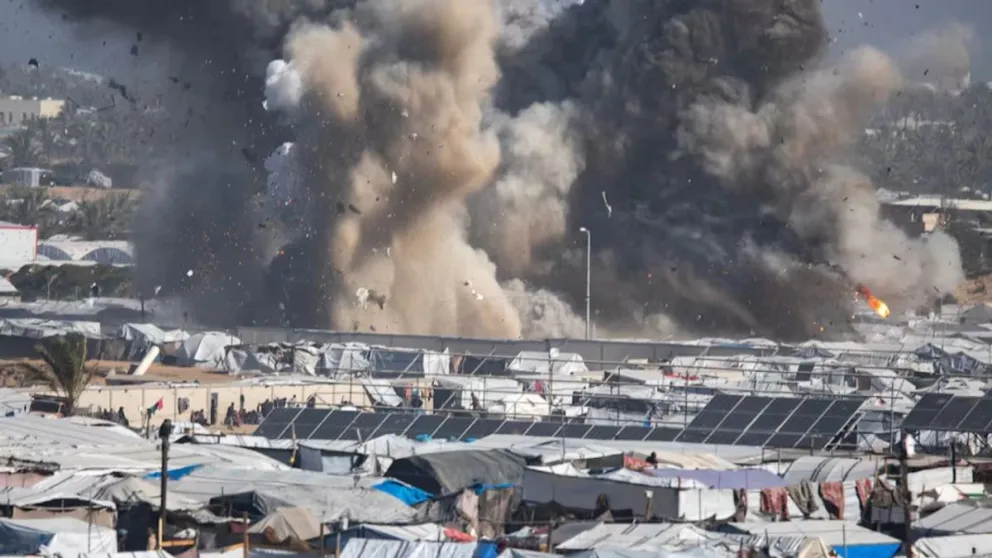 Israel bombardea edificios en la Franja de Gaza y mueren seis menores