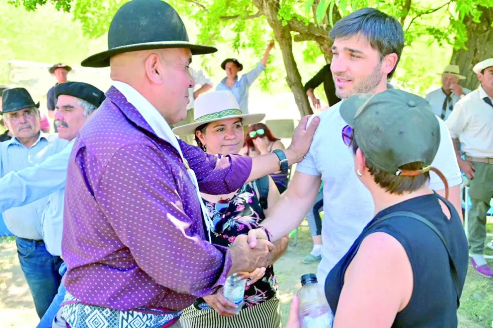 Séptima Fiesta Nacional del Salmón del Pacífico en Carrenleufú