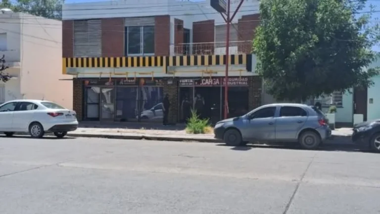 Allanaron locales por usurpación y robo en Trelew