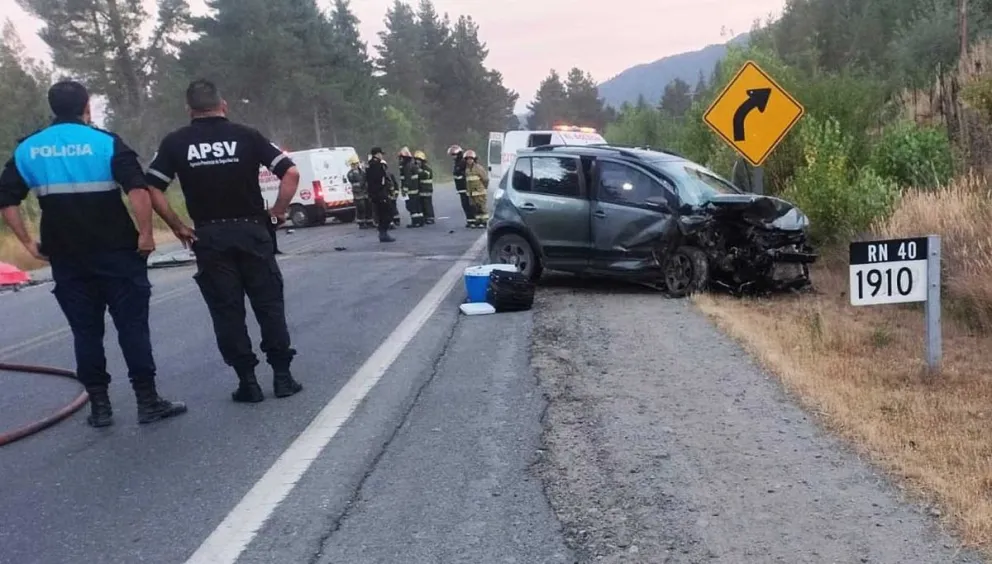 Fatal colisión frontal en Ruta 40 dejó un fallecido y dos heridos