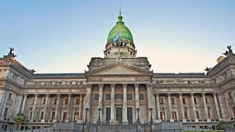 El Gobierno oficializó el llamado a sesiones extraordinarias para febrero