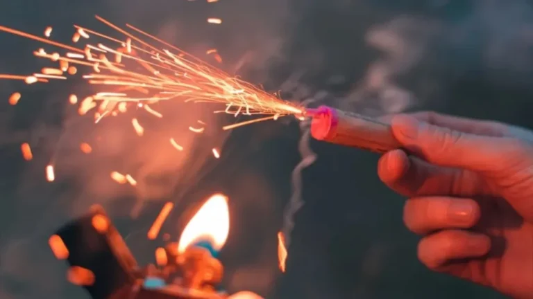 Un niño resultó herido en el ojo por una cañita voladora