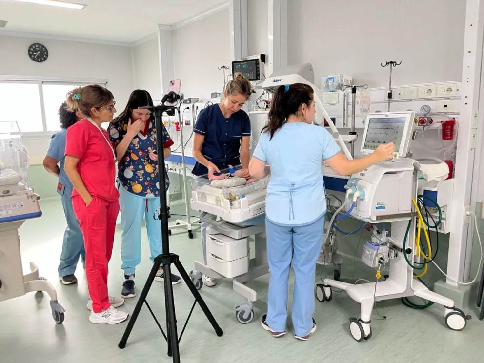 Telesalud: El Hospital “María Humphreys” realizó una interconsulta multidisciplinaria con el Hospital Garrahan