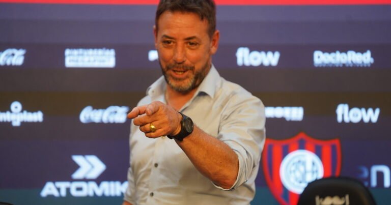 El presidente de San Lorenzo, tajante sobre el futuro de Alexis Cuello y la oferta de Boca: "Se queda"
