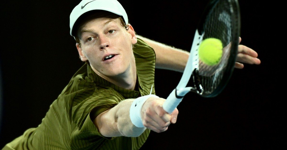 Jannik Sinner, a dos pasos de ser tricampeón del Abierto de Australia: arrasó con Ben Shelton y chocará en semis con Novak Djokovic