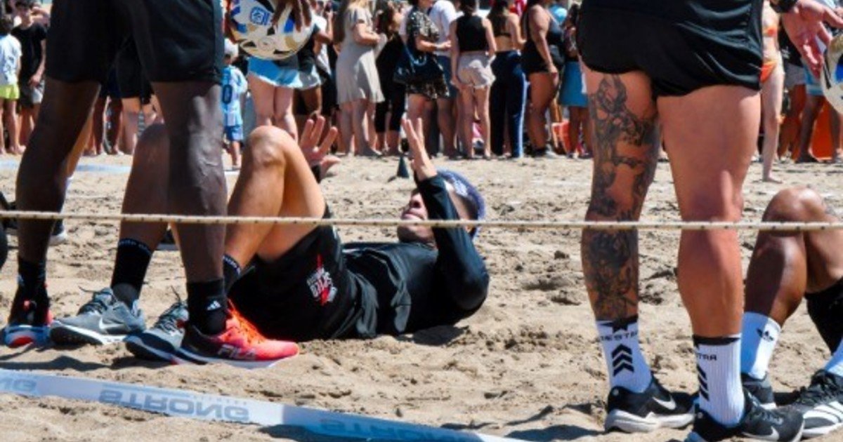 Deportivo Riestra lo hizo de nuevo: entrenamiento militar desde las 3 AM e irrupción sorpresa en un parador boutique de Pinamar