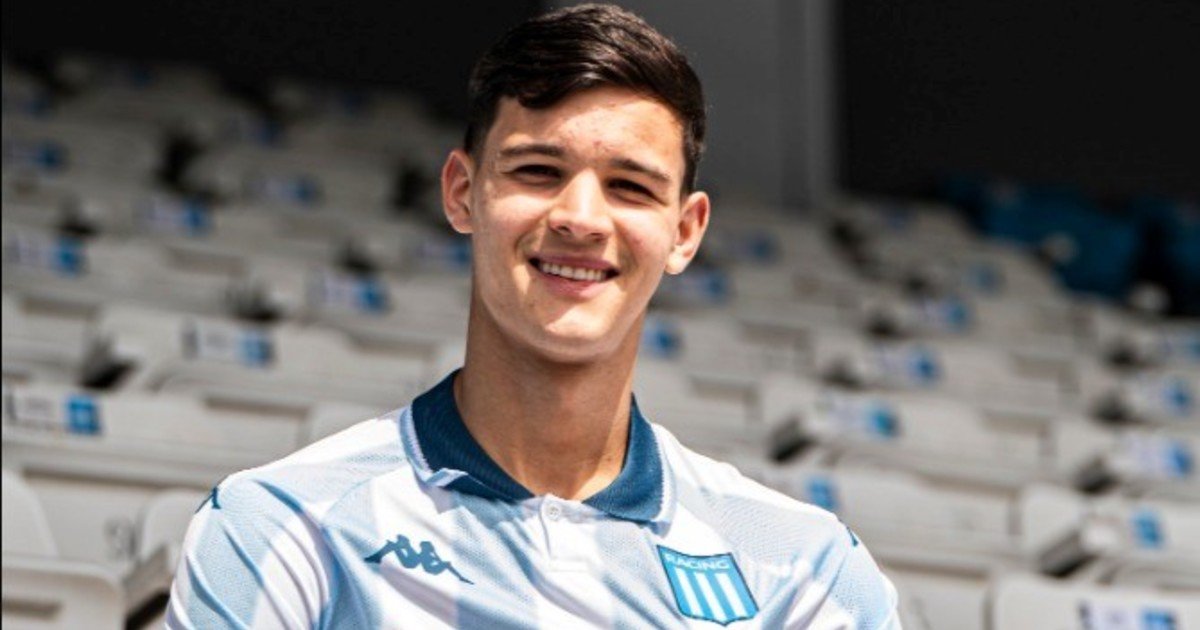 Racing estrenó a su joya de la mejor manera: el golazo de Valentín Carboni en el amistoso en Paraguay