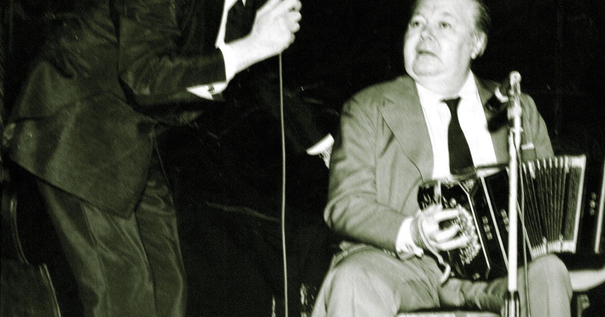 A 100 años del Polaco Goyeneche: el disco con Troilo que prueba que antes de 'recitar' era un gran cantor
