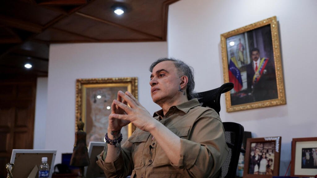 Tarek Saab renuncia a la Fiscalía General de Venezuela y vuelve a la Defensoría; Larry Devoe es el nuevo fiscal