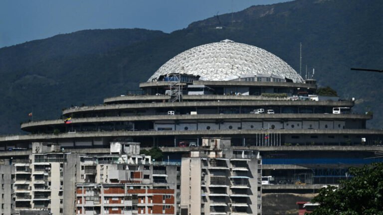 El Helicoide y sus mutaciones cuentan parte de la historia de Venezuela