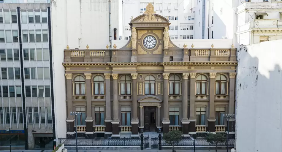 El mercado corrige: a cuánto llegará el dólar y la inflación en 2026