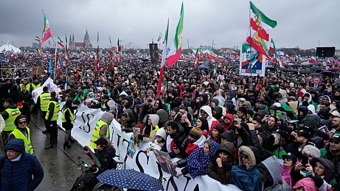 Irán: ¿Exageran las estadísticas policiales sobre los manifestantes iraníes en el extranjero?