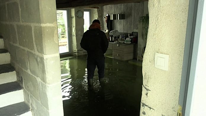 Francia en vilo, el Loira se desborda y la tormenta Pedro amenaza más caos