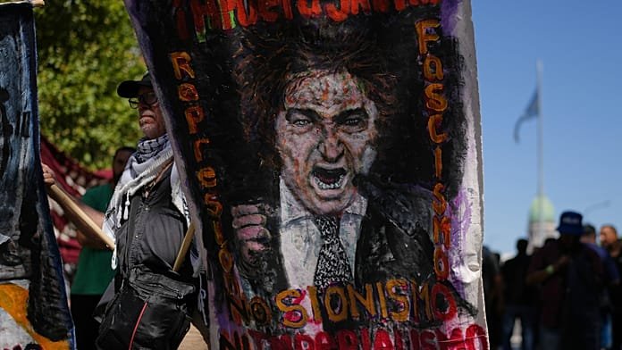 El Senado argentino vota la reforma laboral de Milei entre protestas sindicales