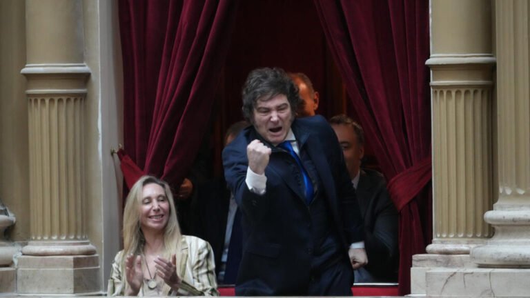 Milei crea una 'Oficina de Respuesta Oficial en Argentina: ¿información o persecución?