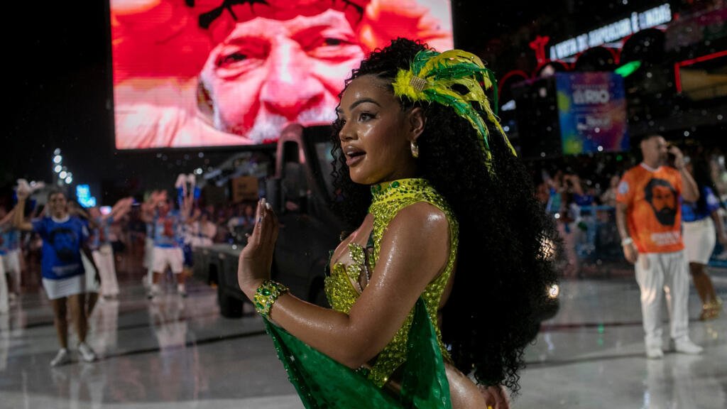 "Lula, el trabajador de Brasil": el controvertido homenaje en el Carnaval en pleno año electoral