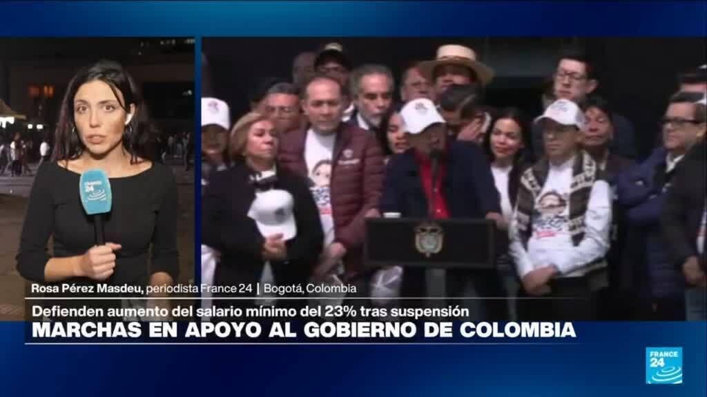 Colombia: Petro defiende histórico aumento del salario mínimo del 23% tras suspensión