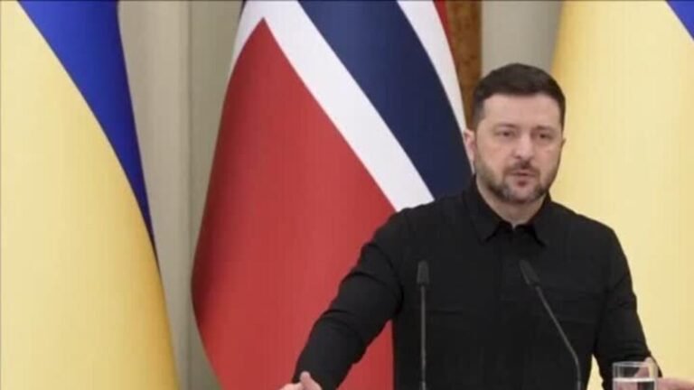 Zelenski reitera que las acusaciones del Kremlin sobre armas nucleares en Ucrania son falsas