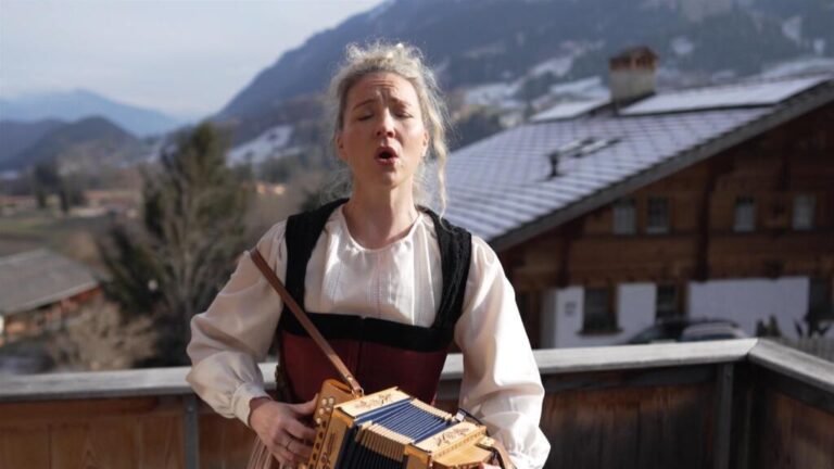 El yodel, un canto folclórico suizo que se adapta a los tiempos modernos
