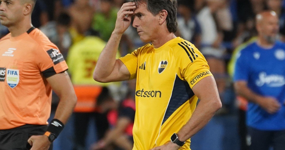 Mientras espera a Cetré, Úbeda les sacó el día libre a los jugadores de Boca: ¿decisión del DT o bajada de línea de Riquelme?