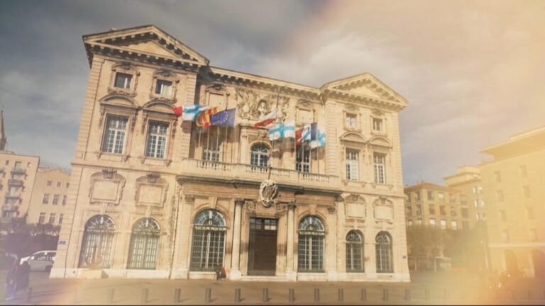 Elecciones municipales en Marsella: un pulso entre la izquierda y la extrema derecha