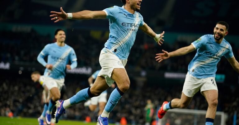 Manchester City se floreó ante Newcastle y habrá final ideal contra el Arsenal en la Copa de la Liga de Inglaterra