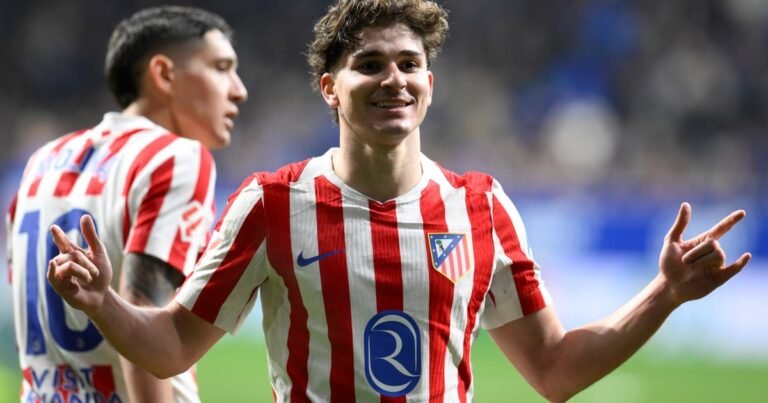 Julián Alvarez logró un milagro en el minuto 94: Atlético de Madrid la pasó mal en Oviedo pero lo ganó con su único remate al arco