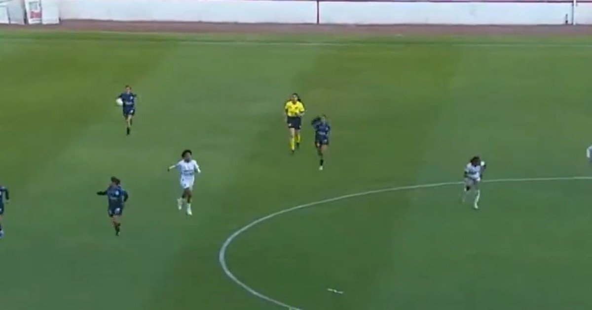 Tensión en México tras la muerte de "El Mencho": el impactante video de 22 jugadoras aterradas en un partido de fútbol por temor a un ataque narco