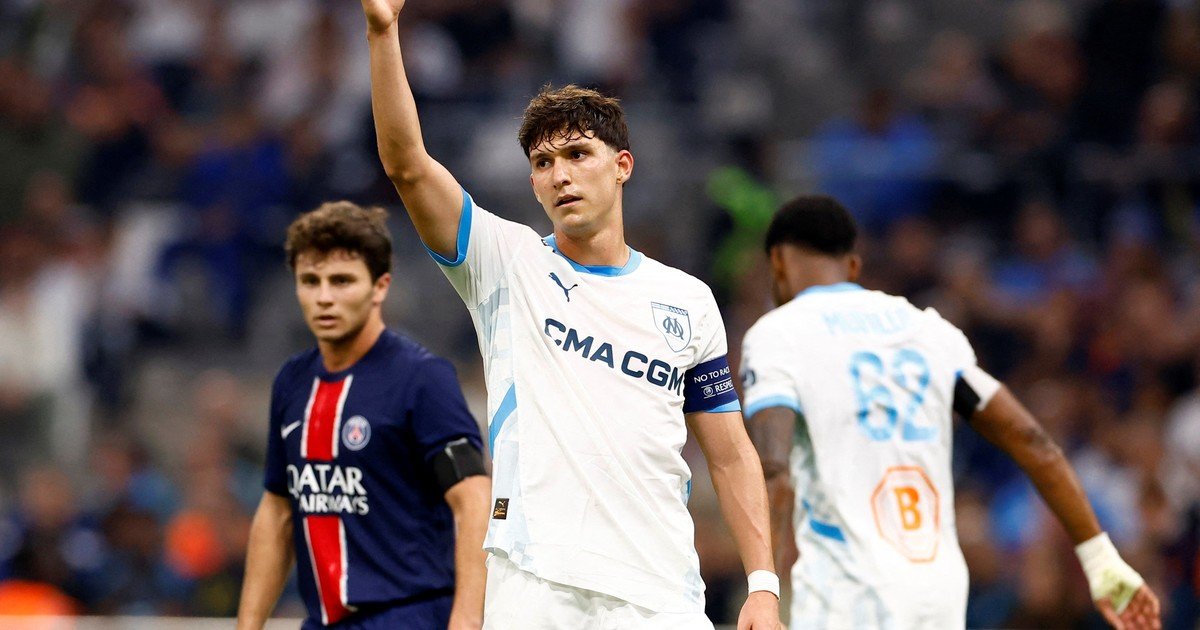 Leonardo Balerdi está internado por una infección en un oído y se encienden las alertas en la Selección Argentina