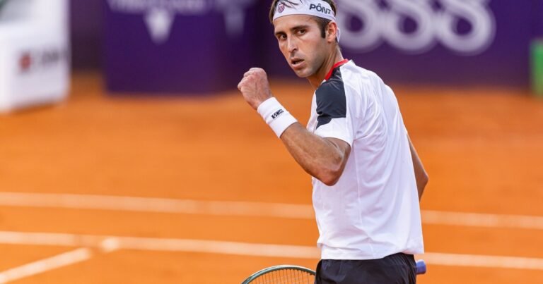 Argentina Open, día 3: Etcheverry le ganó una batalla albiceleste a Burruchaga y quedaron cerca del récord del partido más largo de la historia del torneo