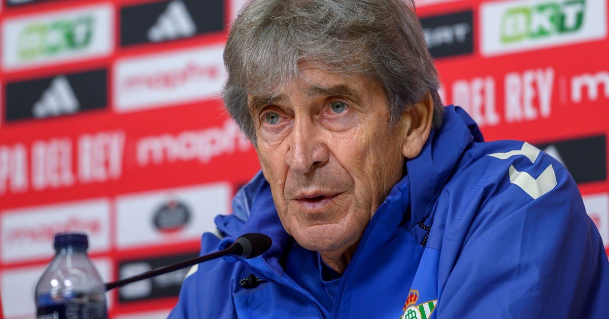 El chileno Pellegrini dejó de lado la rivalidad con Sevilla y se solidarizó con Almeyda por su durísima sanción en España: "Es lamentable”