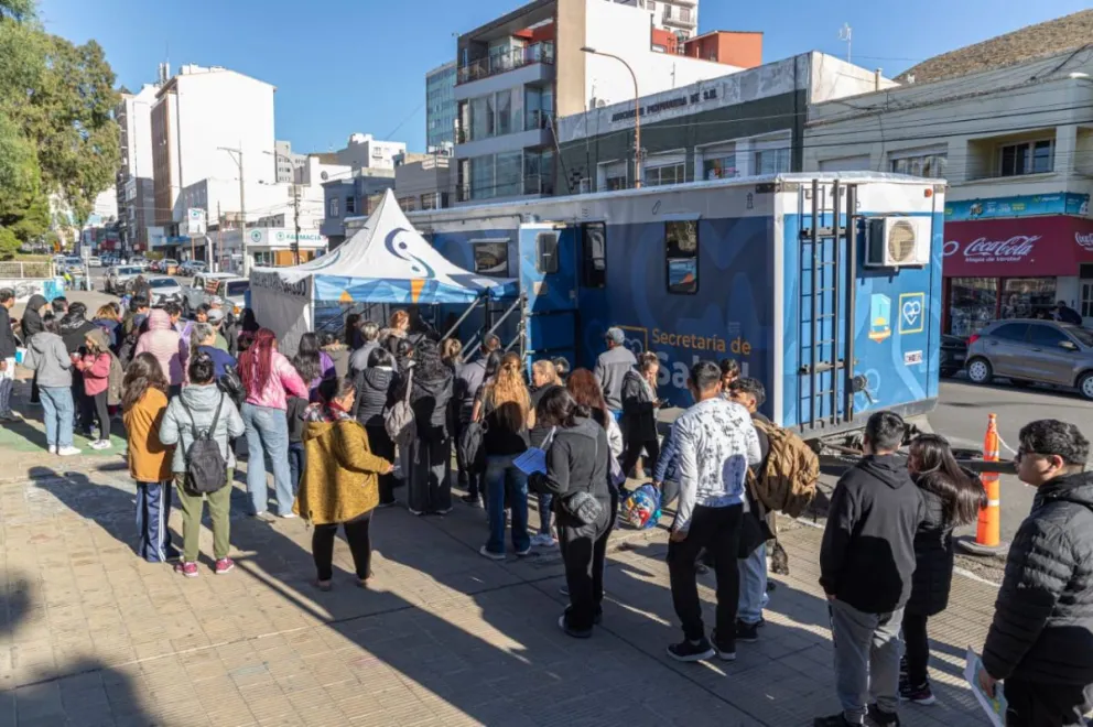 Continúan las jornadas de Salud para la entrega de apto físico gratuito: cómo obtener los certificados para el inicio de clases