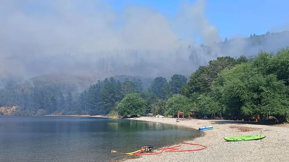 Emergencia ígnea: tormentas eléctricas generan focos en Lanín, Nahuel Huapi y Lago Puelo