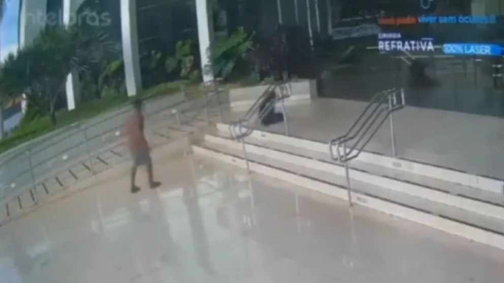  Esperó dos años un trasplante de córnea, lo golpearon al salir del médico y quedó ciego