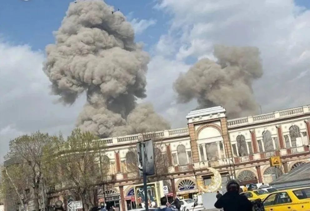 Israel y Estados Unidos lanzaron ataques coordinados contra Irán