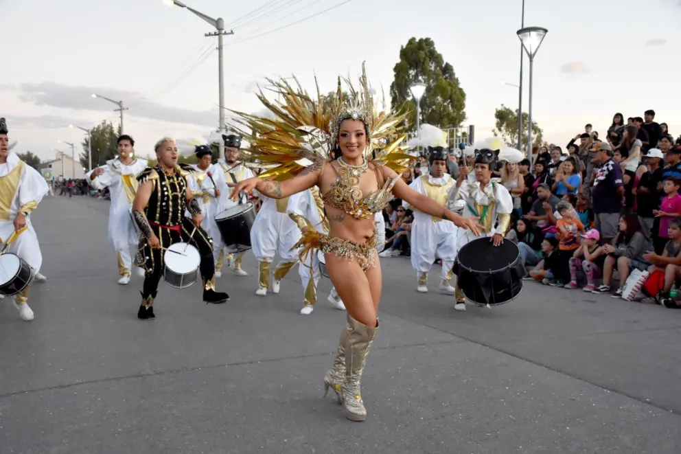 La tercera edición del Festival del Carnaval y el Canto llega a Trelew el 17 de febrero