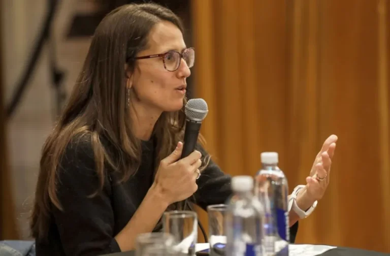 Causa “Cuadernos”: reapareció Elizabeth Gómez Alcorta como defensora de Roberto Baratta